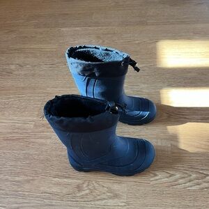 Kids Black Winter Boots